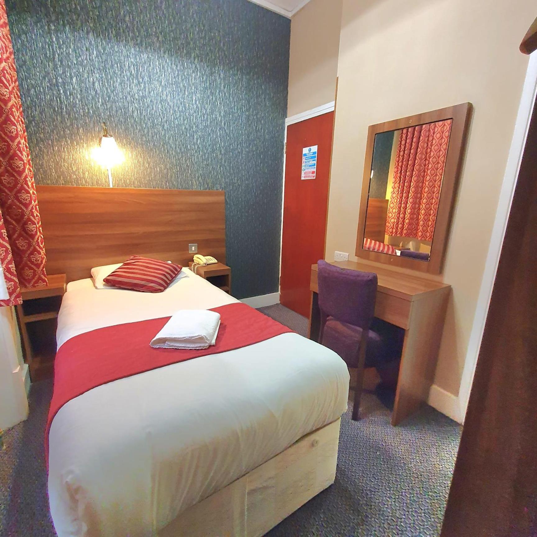 Oliver Hotel Лондон Экстерьер фото